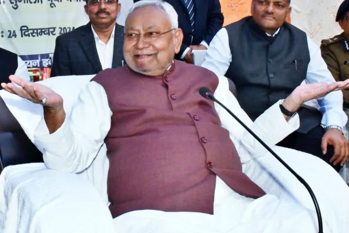 बिहार चुनाव से पहले नीतीश कुमार का अंतिम मास्टरस्ट्रोक क्या होगा? सीएम फेस को लेकर संशय के बीच क्या रणनीति अपनाई जाएगी?