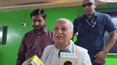 बिना पूर्व सूचना के खान सर के कोचिंग संस्थान पहुंचे बिहार के राज्यपाल, जानिए फिर क्या हुआ